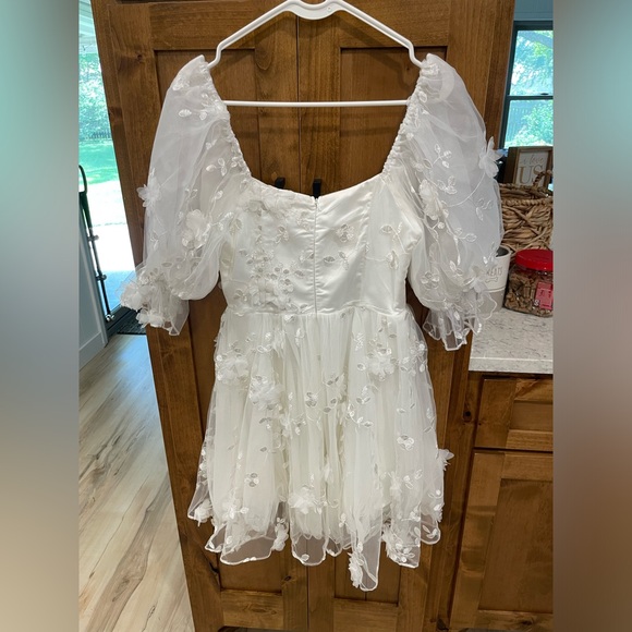 NWOT Selfie Leslie size small white dress - Picture 6 of 6